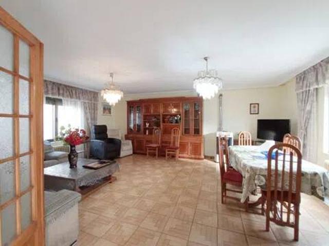 Casa en venta en Burgos, Castilla y León