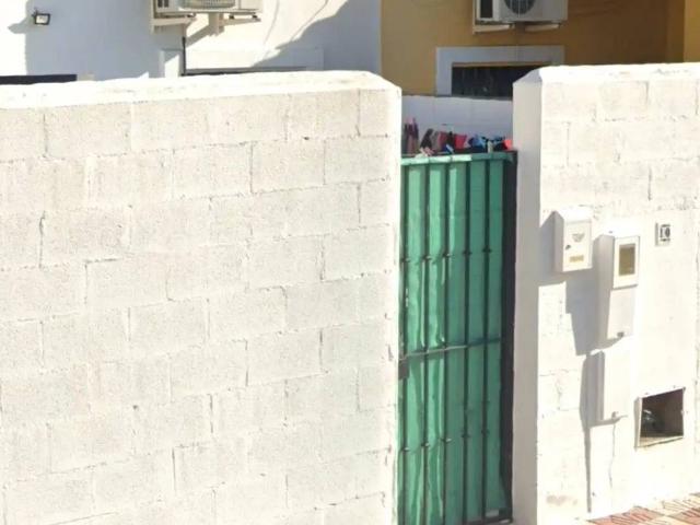 Casa en venta en Burguillos, Sevilla