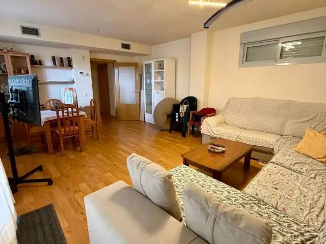 Casa en venta en Burguillos De Toledo, Castilla-La Mancha