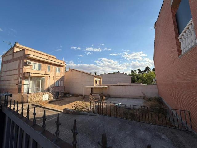 Casa en venta en Burguillos De Toledo, Toledo