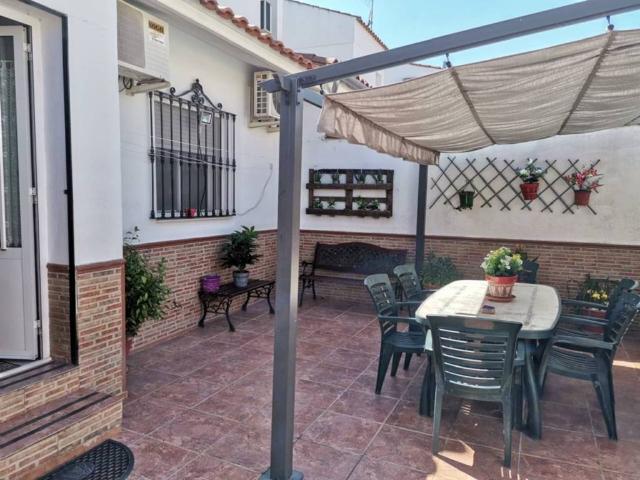 Casa en venta en Burguillos Del Cerro