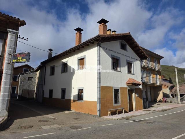 Casa en venta en Burón, Castilla y León