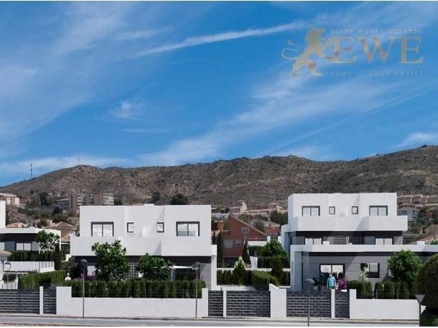 Casa en venta en Busot, Valencia