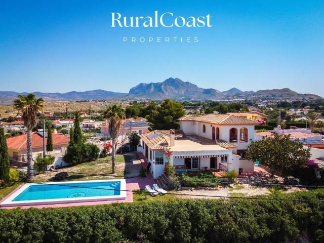 Casa en venta en Busot