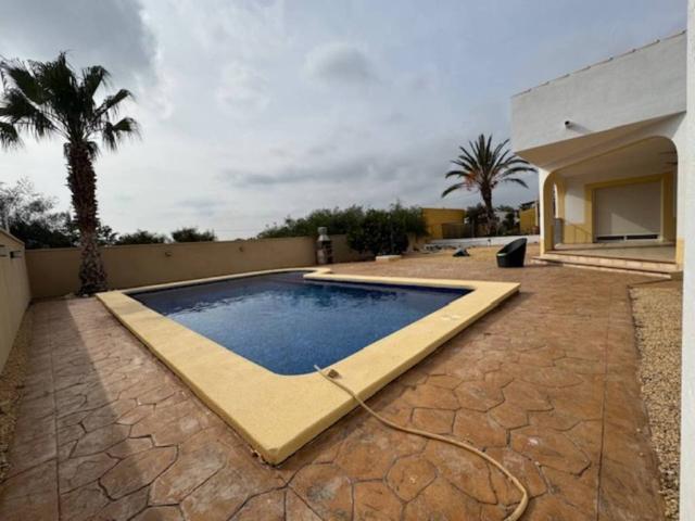 Casa en venta en Busot