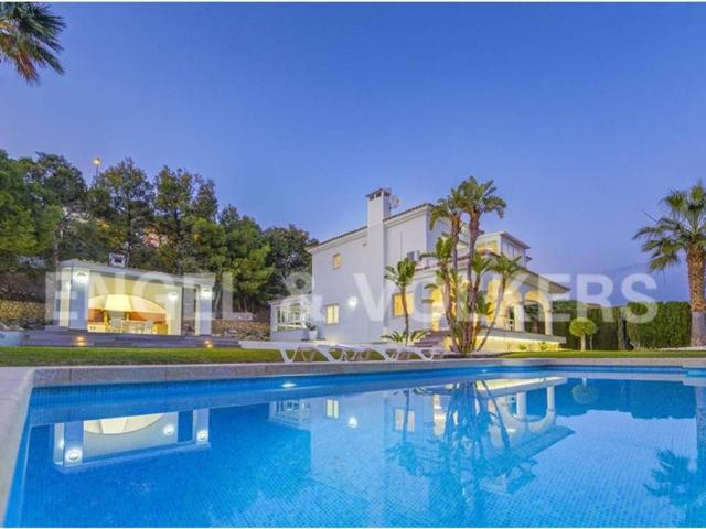 Casa en venta en Busot, Valencia