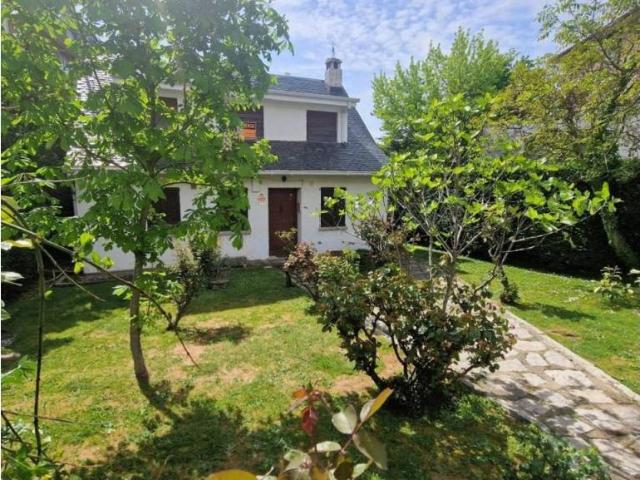 Casa en venta en Bustarviejo, Madrid