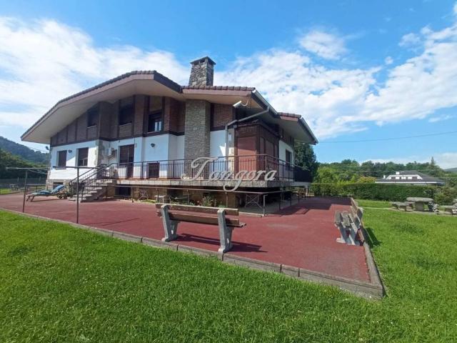 Casa en venta en Busturia, Guipúzcoa