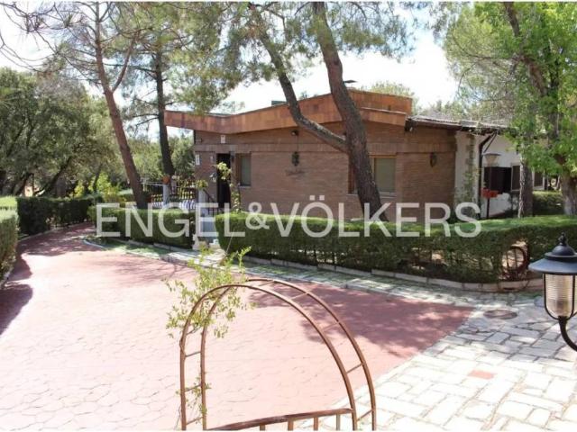 Casa en venta en Cabanillas de la Sierra, Comunidad de Madrid
