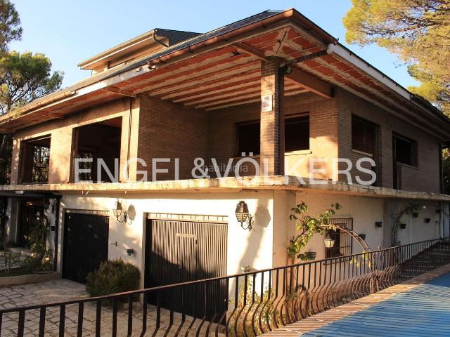 Casa en venta en Cabanillas De La Sierra, Madrid
