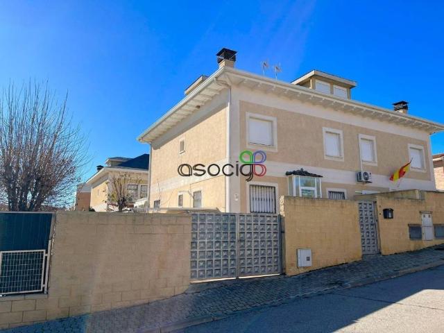 Casa en venta en Cabanillas Del Campo