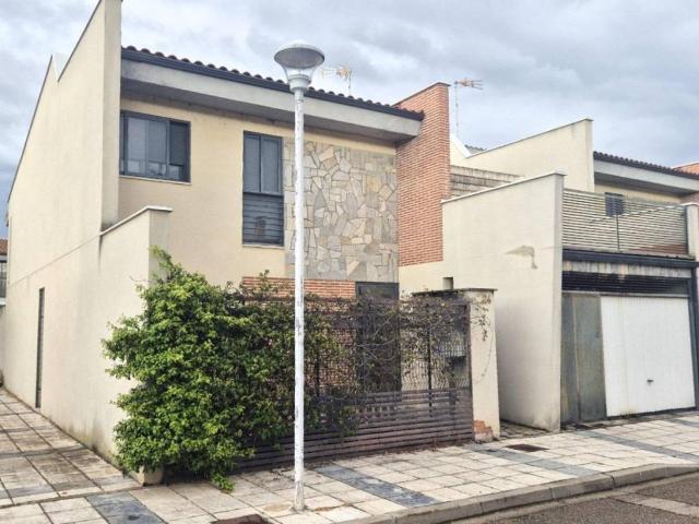 Casa en venta en Cabezón De Pisuerga, Castilla y León