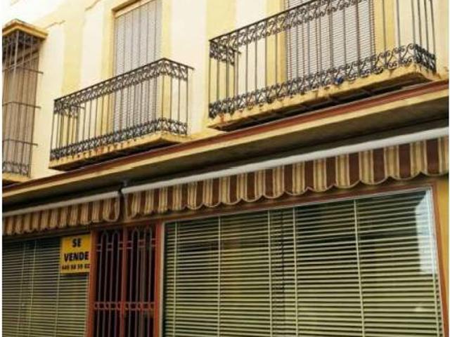Casa en venta en Cabra, Andalucía