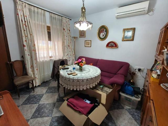 Casa en venta en Cabra, Andalucía