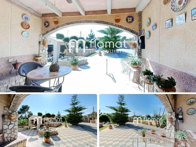 Casa en venta en Cabra Del Camp