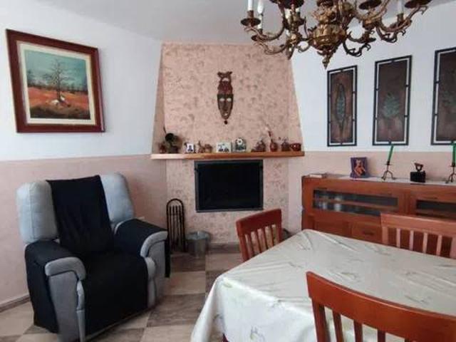 Casa en venta en Cabra Del Santo Cristo, Andalucía