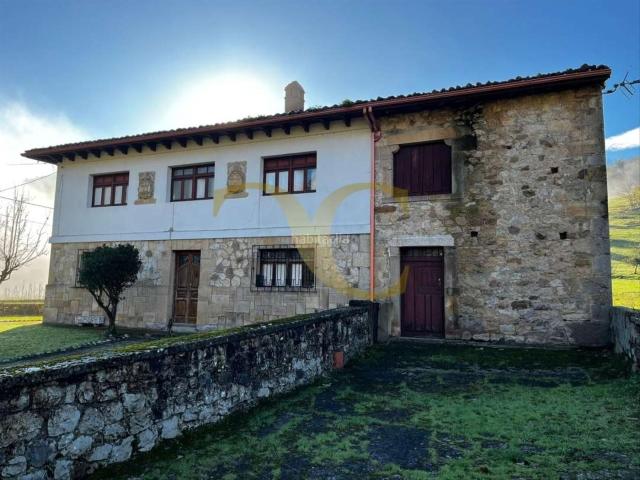 Casa en venta en Arenas de Cabrales, Cabrales