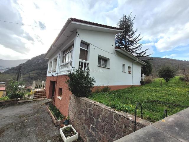 Casa en venta en Cabrales, Asturias