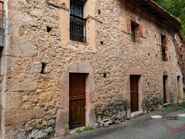 Casa en venta en Arenas de Cabrales, Cabrales