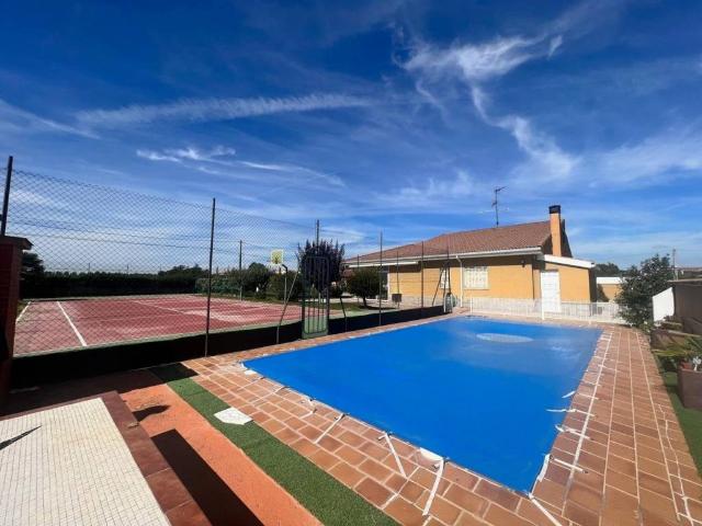 Casa en venta en Cabrerizos