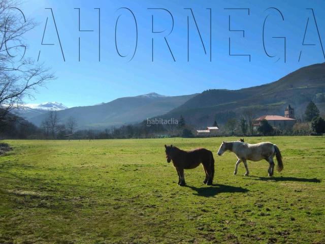 Casa en venta en Cabuérniga, Cantabria