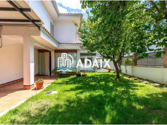 Casa en venta en Los Castellanos, Cáceres