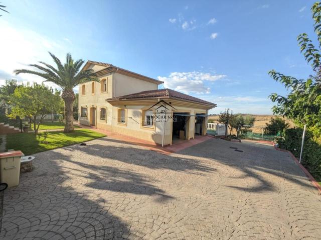 Casa en venta en Santiago, Cáceres