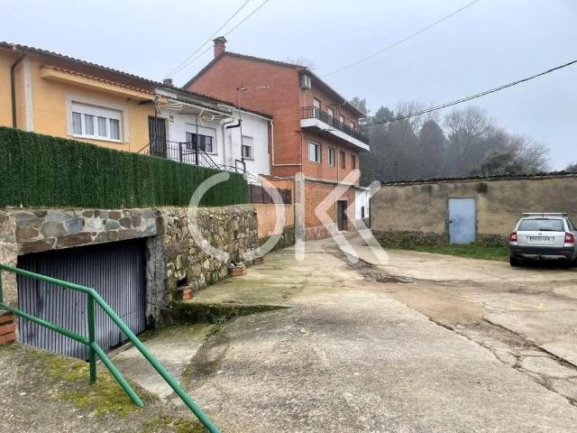 Casa en venta en Cadalso, Extremadura