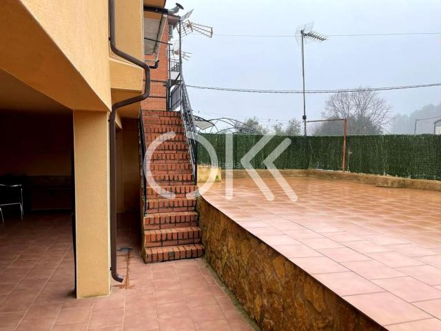 Casa en venta en Cadalso, Extremadura
