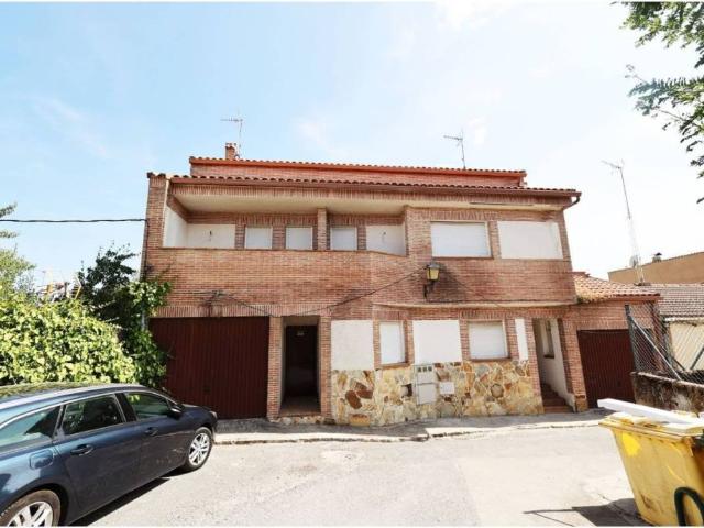 Casa en venta en Cadalso De Los Vidrios, Madrid