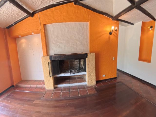 Casa En Venta En Cajica En Centro V307511