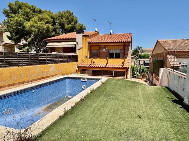 Casa en venta en Baix Penedès, Catalunya
