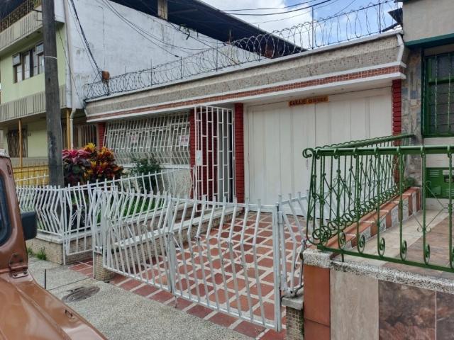 Casa En Venta En Calarca En. V203075