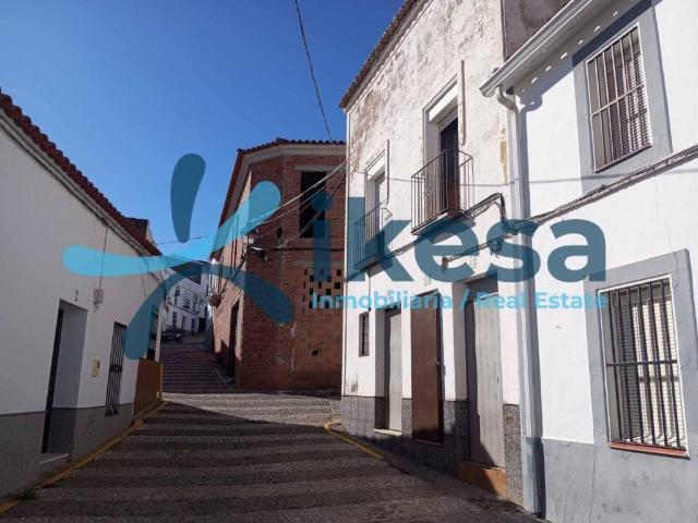 Casa en venta en Calera De León, Extremadura