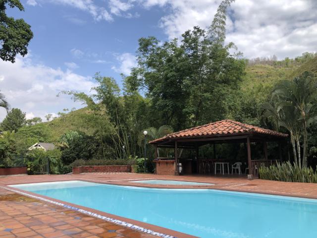 Casa en venta en Sur, La Buitrera