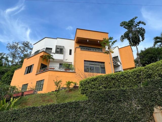 Casa en venta en Sur, El Limonar
