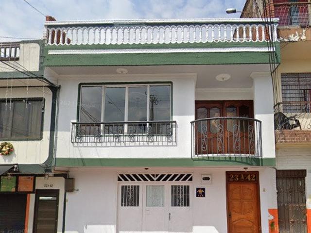 Casa en venta en Bretaña, Cali