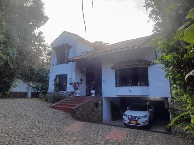 Casa en venta en Sur, La Buitrera