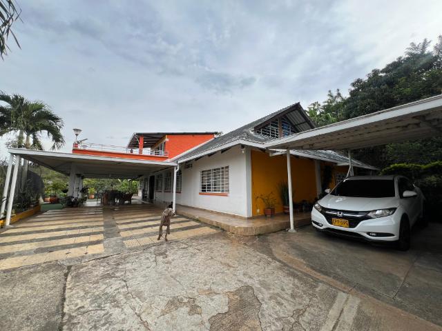 Casa en venta en Los Andes, Cali