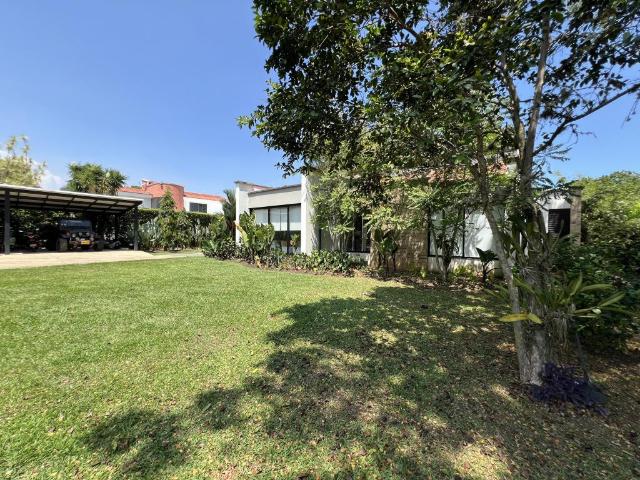 Casa En Venta En Cali En Pance V322753
