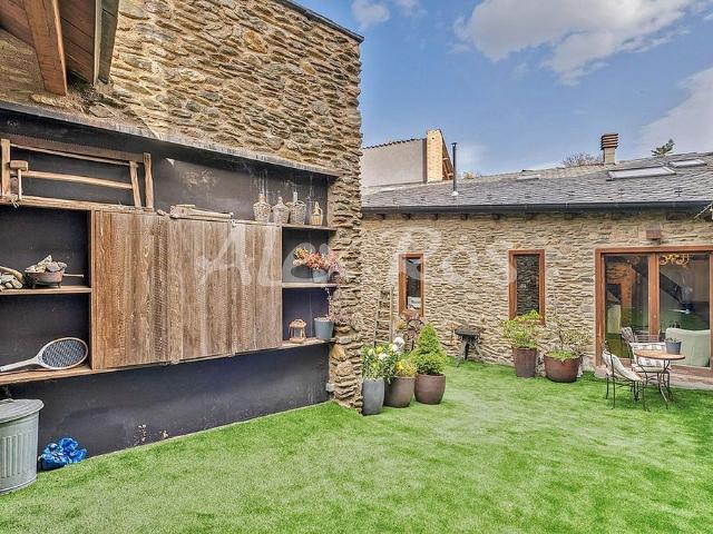 Casa en venta en Cerdanya, Catalunya