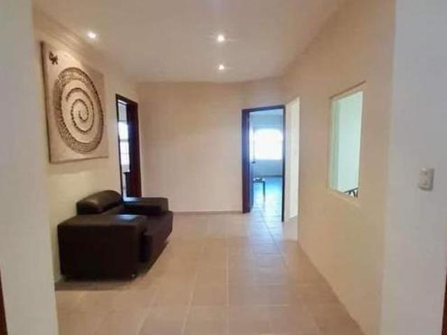 CASA EN VENTA EN CALLE AV. BELLAVISTA COL. MARÍA DE LA PIEDAD Coatzacoalcos C.P. 96400 VERACRUZ