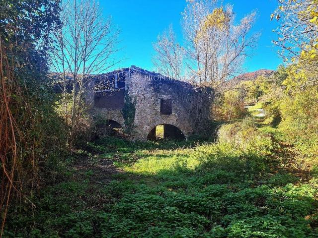 Casa en venta en La Vall De Bianya