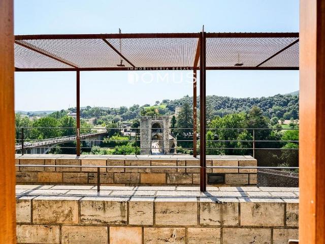 Casa en venta en Garrotxa, Catalunya