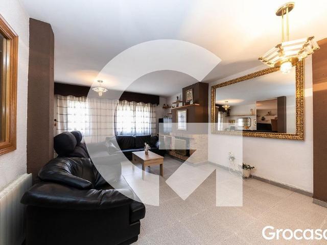 Chalet en venta en Cerdanyola, Maresme