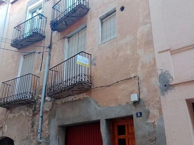 Villa en venta en Falset
