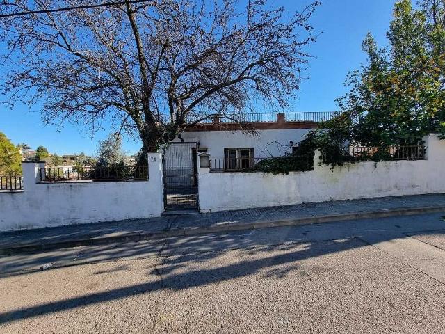 Villa en venta en Rubí, Can Solà