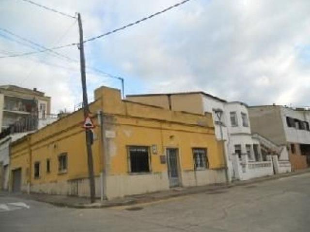 Casa en venta en Avellaneda, Gironès