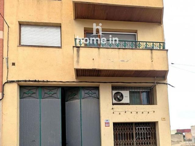 Casa en venta en L'aldea, Barri Hostal