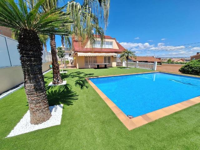 Chalet en venta en Baix Penedès, Catalunya